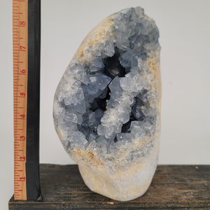 Celestite Geode (17 lbs _ S-96)