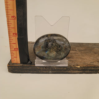 Labradorite Palm Stone (4.08 oz _ SL-340)